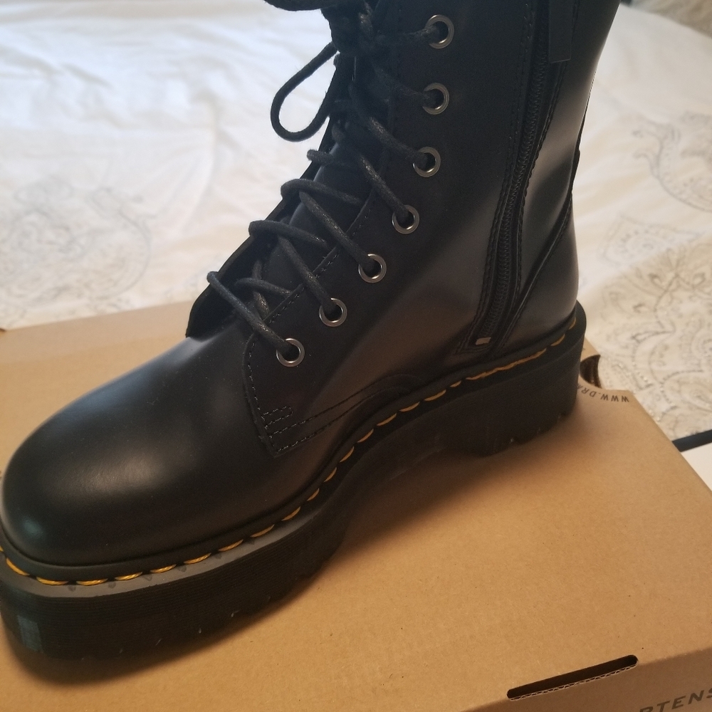 Doc Martins Airwair Jadon Boots